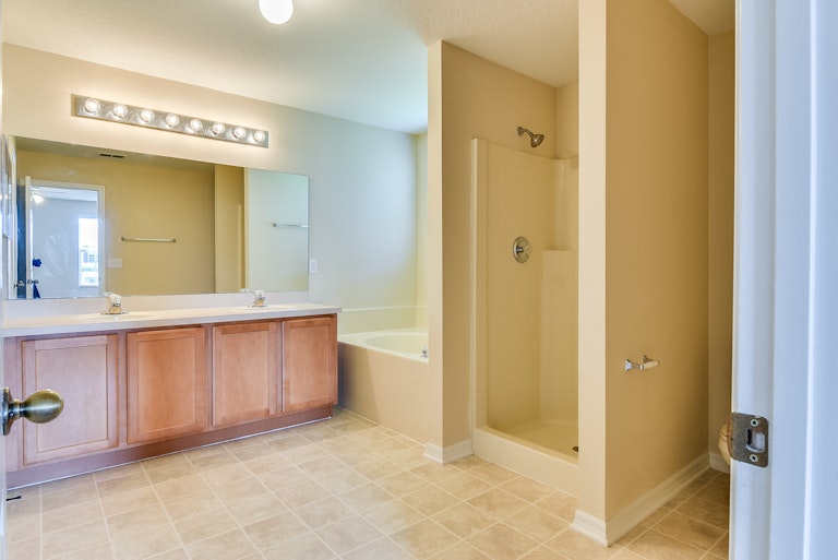 Photo 15 of 29 - 15169 Moultrie Pointe Rd, Orlando, FL 32828