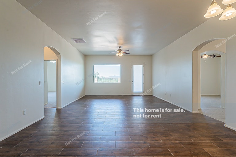 Photo 5 of 37 - 7086 W Hidden River Way, Tucson, AZ 85757