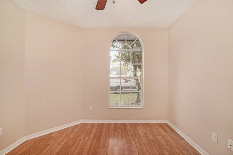 Photo 7 of 17 - 1487 Creekside Cir, Winter Springs, FL 32708