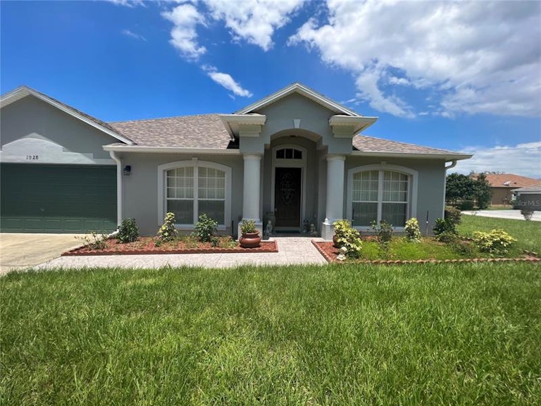 Photo 1 of 59 - 1028 Grand Reserve Dr, Davenport, FL 33837