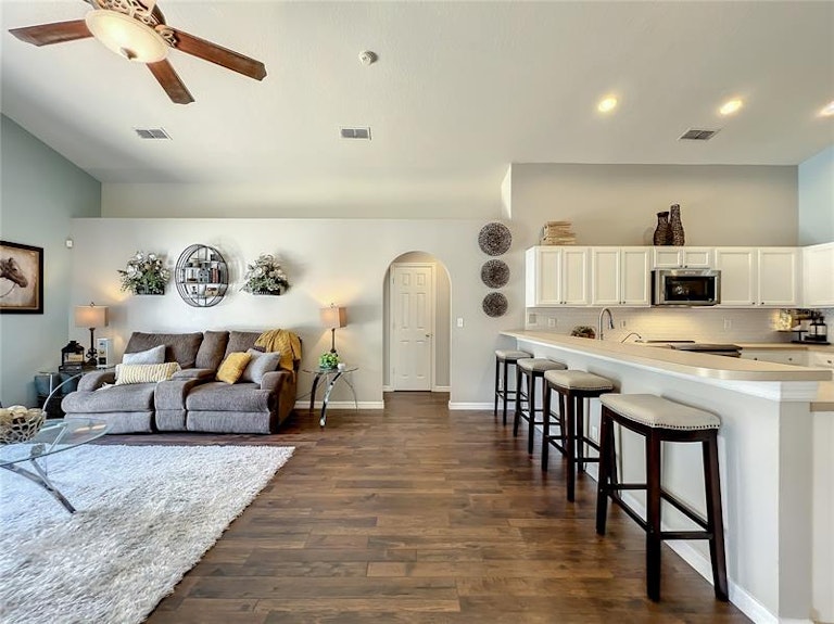 Photo 22 of 50 - 176 Dakota Ave, Groveland, FL 34736