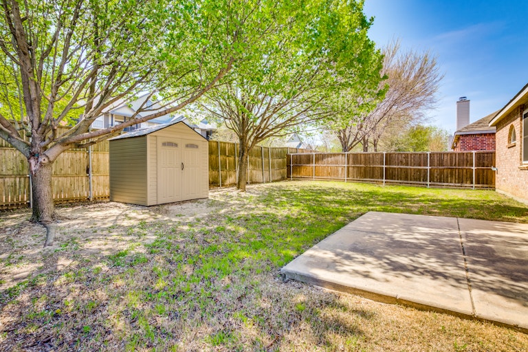 Photo 29 of 29 - 4205 Hawkins Dr, McKinney, TX 75072