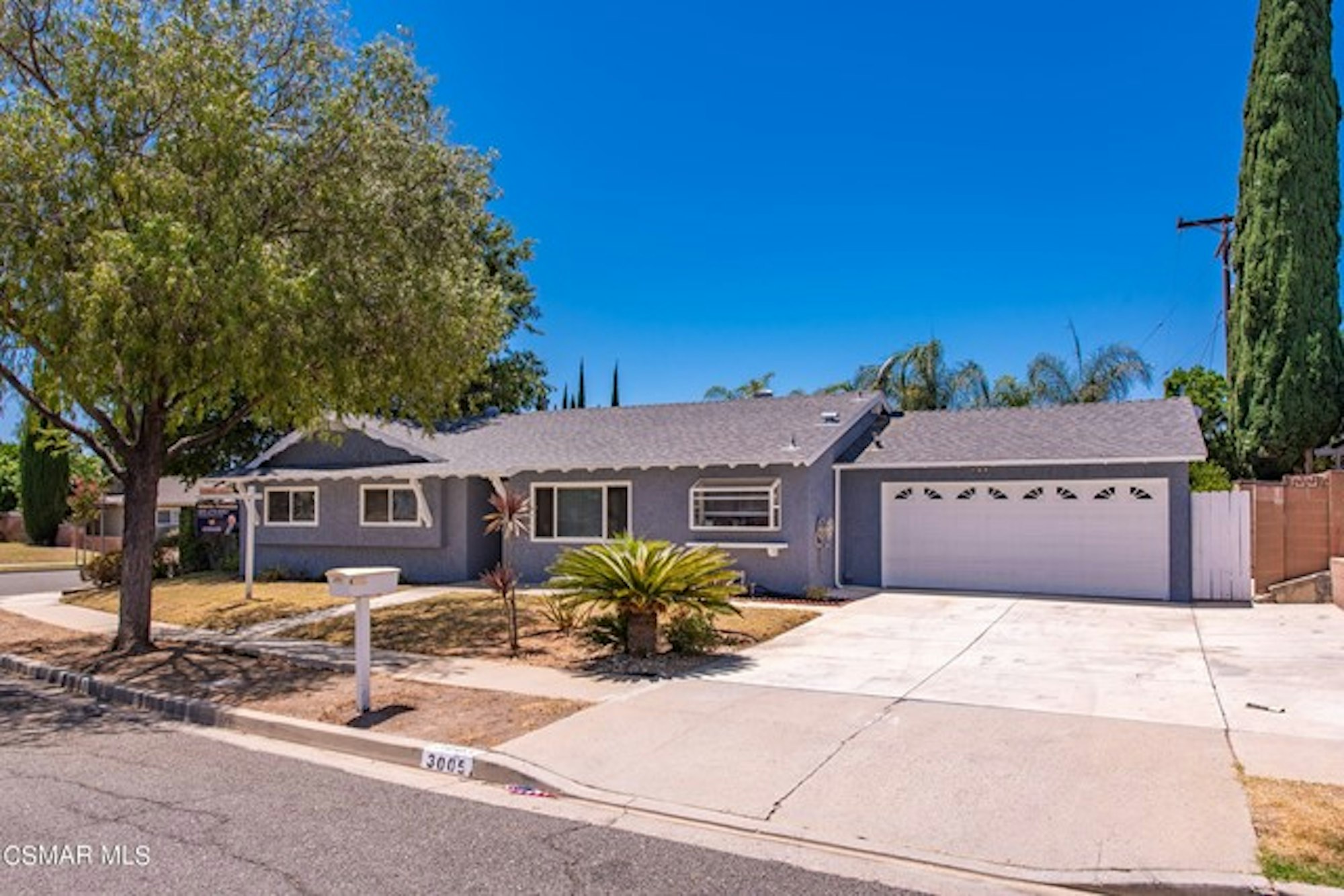 Photo 1 of 37 - 3005 Mineral Wells Ct, Simi Valley, CA 93063