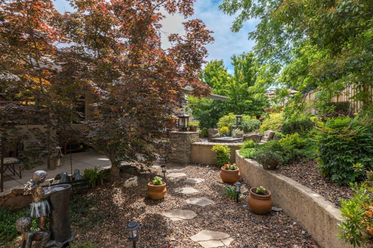 Photo 33 of 62 - 3254 Collingswood Dr, El Dorado Hills, CA 95762
