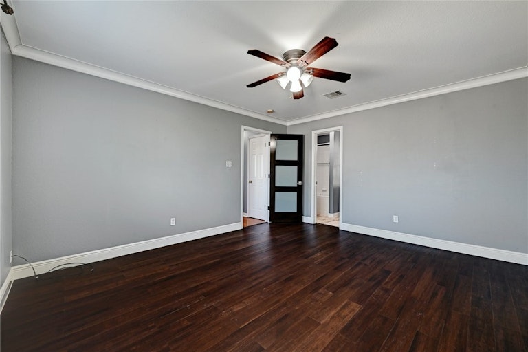 Photo 15 of 25 - 7228 Wardman Dr, Del Valle, TX 78617