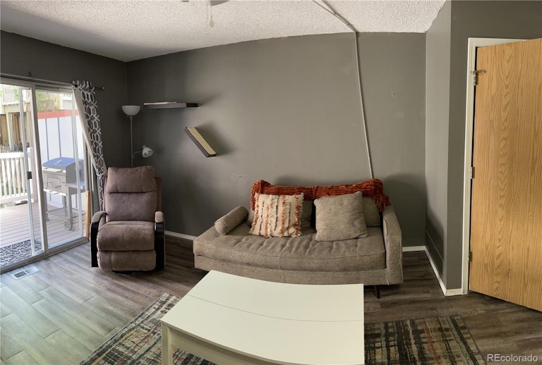 Photo 5 of 24 - 12085 E Tennessee Ave, Aurora, CO 80012