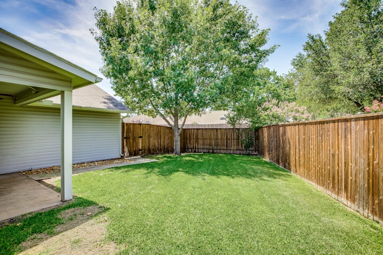 Photo 29 of 32 - 207 Cherrybark Dr, Coppell, TX 75019