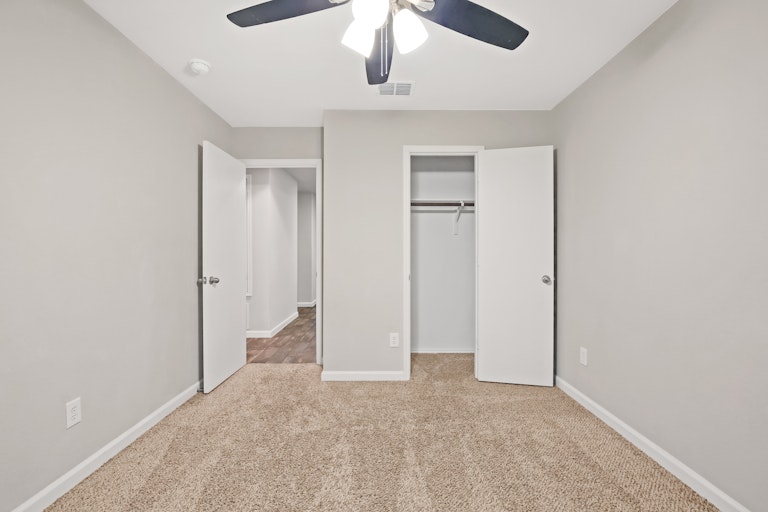 Photo 17 of 29 - 816 San Miguel Trl, Haslet, TX 76052