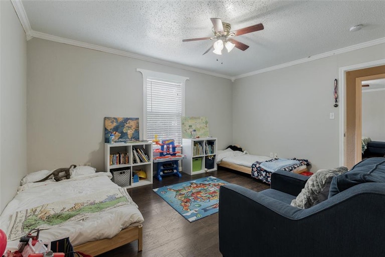 Photo 15 of 20 - 8312 Sussex St, Fort Worth, TX 76108