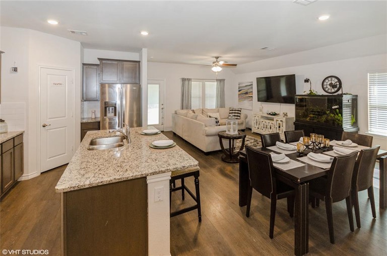 Photo 7 of 38 - 503 Range Dr, Princeton, TX 75407