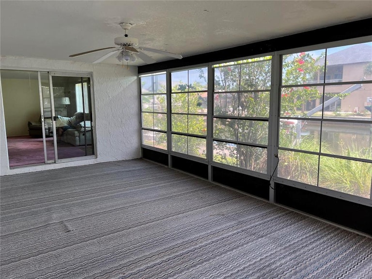 Photo 13 of 25 - 7431 Islander Ln, Hudson, FL 34667