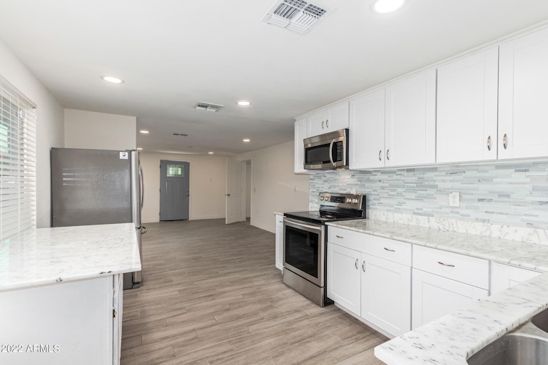 Photo 7 of 25 - 4647 N 9th St, Phoenix, AZ 85014