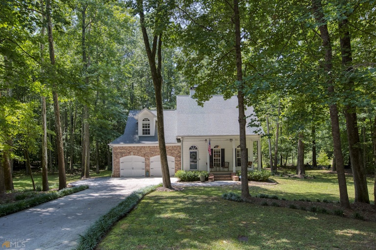 Photo 1 of 59 - 2550 Johnston Rd NW, Kennesaw, GA 30152