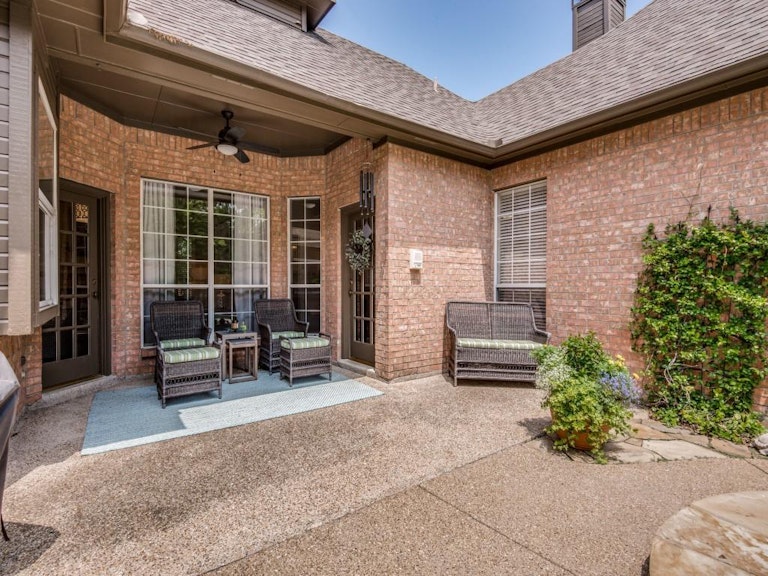 Photo 32 of 36 - 6205 Wittmore Pl, Plano, TX 75093