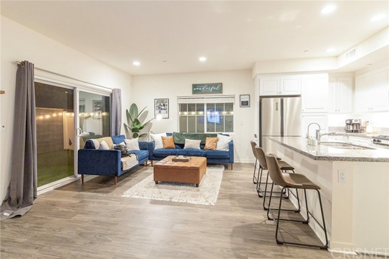 Photo 13 of 35 - 13412 N Manzanillo Ln, Sylmar, CA 91342
