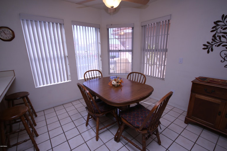 Photo 8 of 14 - 4228 W Plantation St, Tucson, AZ 85741