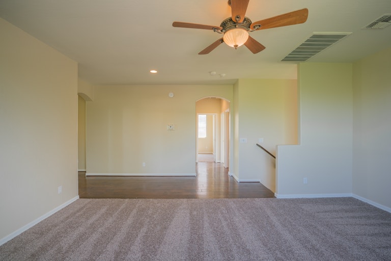 Photo 19 of 47 - 27340 N Whitehorn Trl, Peoria, AZ 85383