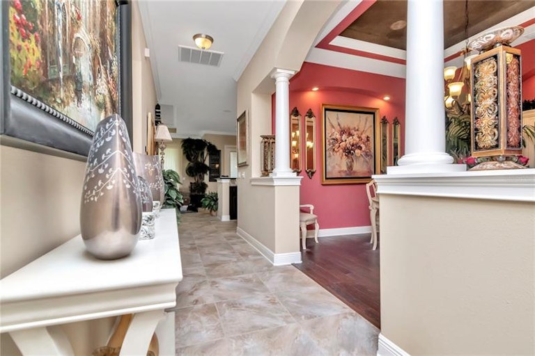 Photo 16 of 42 - 22338 Bartholdi Cir, Land O Lakes, FL 34639