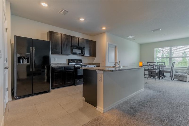 Photo 9 of 34 - 30855 Summer Sun Loop, Wesley Chapel, FL 33545