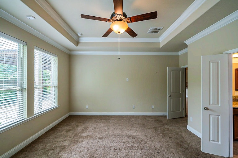 Photo 20 of 33 - 4820 Palomar Ln, League City, TX 77573