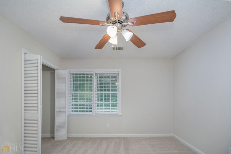 Photo 23 of 46 - 2895 Shurburne Dr, Alpharetta, GA 30022