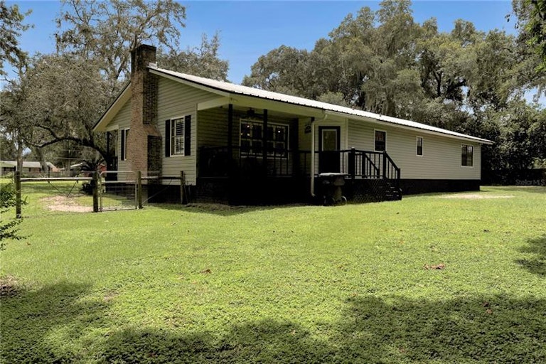 Photo 28 of 44 - 5840 Ross Creek Rd, Lakeland, FL 33810