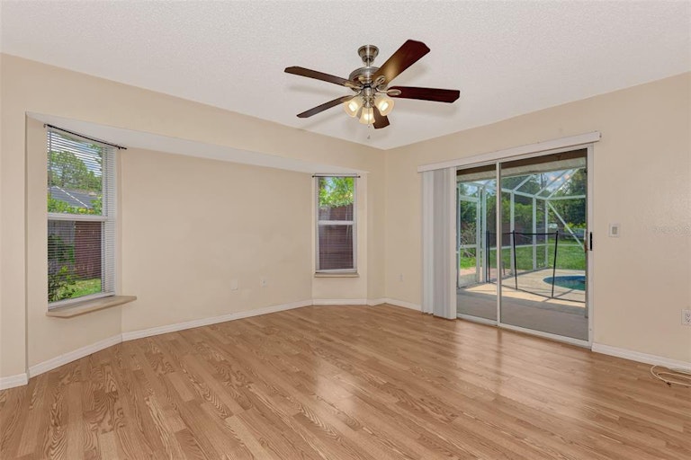 Photo 24 of 59 - 3985 Lundale Ave, North Port, FL 34286