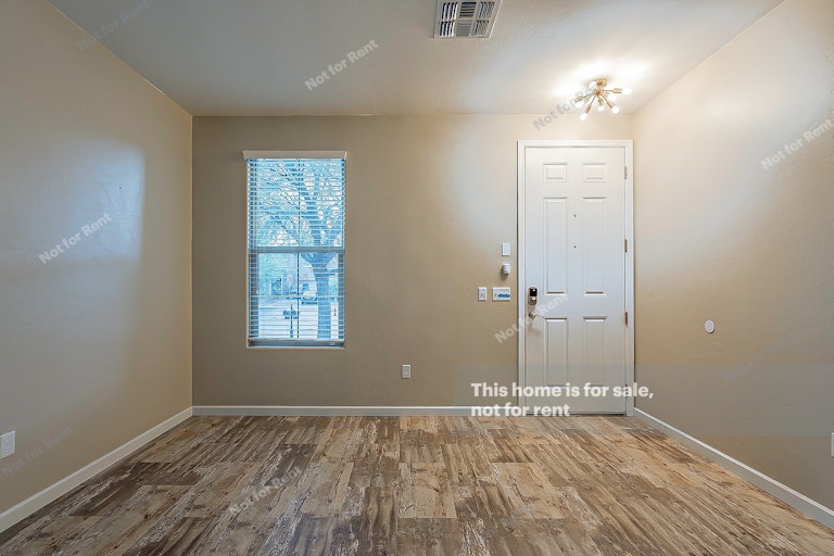 Photo 10 of 27 - 356 W Calle Gota, Sahuarita, AZ 85629
