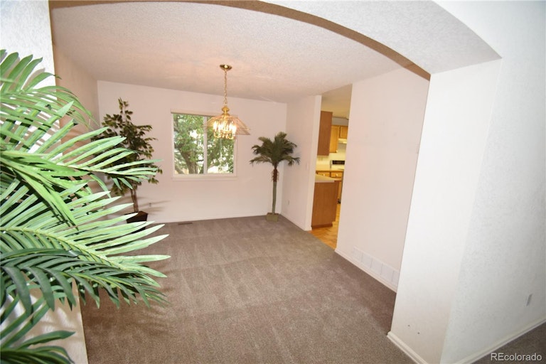 Photo 4 of 30 - 11988 W Berry Ave, Littleton, CO 80127