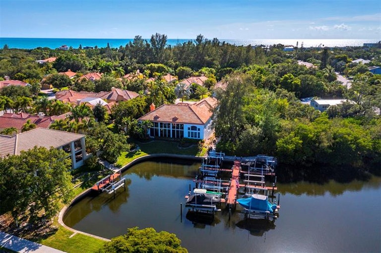 Photo 54 of 68 - 617 Weston Pointe Ct, Longboat Key, FL 34228