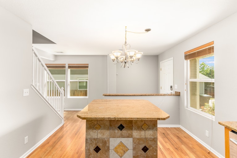 Photo 6 of 19 - 11052 Claude Ct, Northglenn, CO 80233