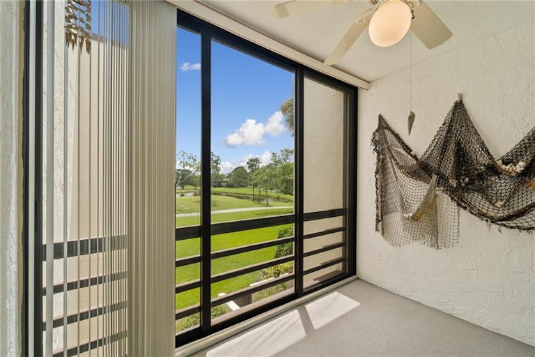 Photo 13 of 41 - 3518 Richwood Link #52, Sarasota, FL 34235