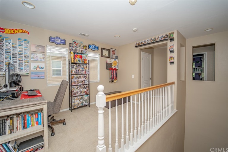 Photo 27 of 36 - 3982 Barbury Palms Way, Perris, CA 92571