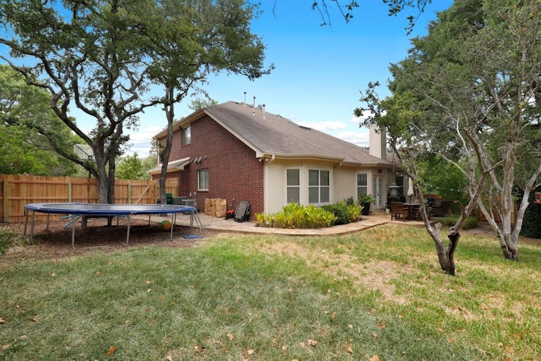 Photo 33 of 35 - 8007 Caribou Parke Cv, Austin, TX 78726