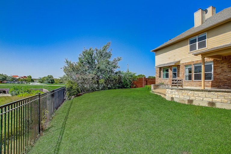 Photo 17 of 63 - 4185 Engadina Pass, Round Rock, TX 78665