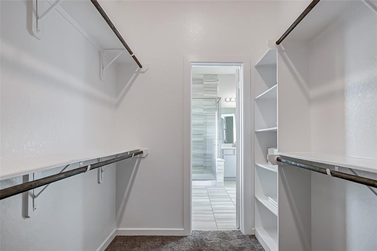 Photo 21 of 48 - 6115 Dovetail Cliff Ct, Katy, TX 77493