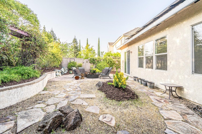 Photo 16 of 19 - 1644 Albatross Way, Rocklin, CA 95765