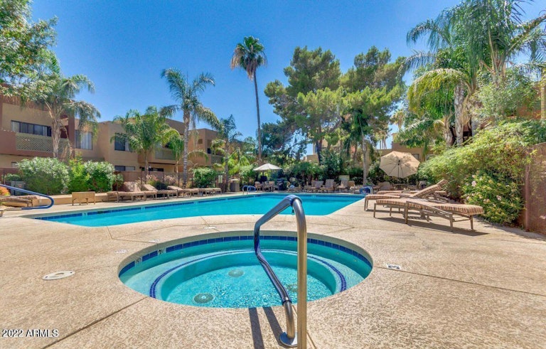Photo 26 of 40 - 3500 N Hayden Rd #511, Scottsdale, AZ 85251