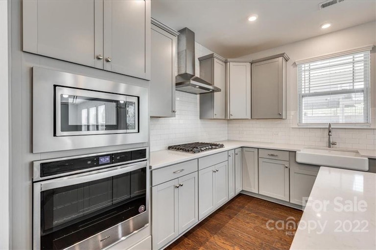 Photo 10 of 48 - 5009 Millbridge Pkwy, Waxhaw, NC 28173