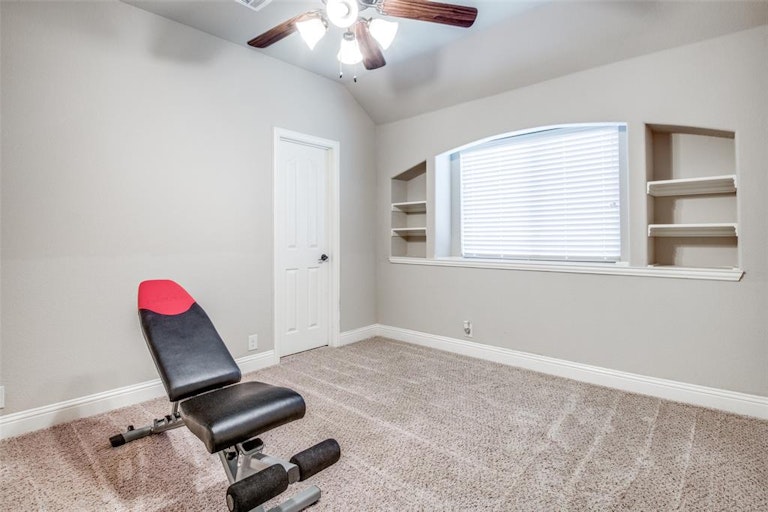Photo 20 of 39 - 8100 Bonanza St, Aubrey, TX 76227