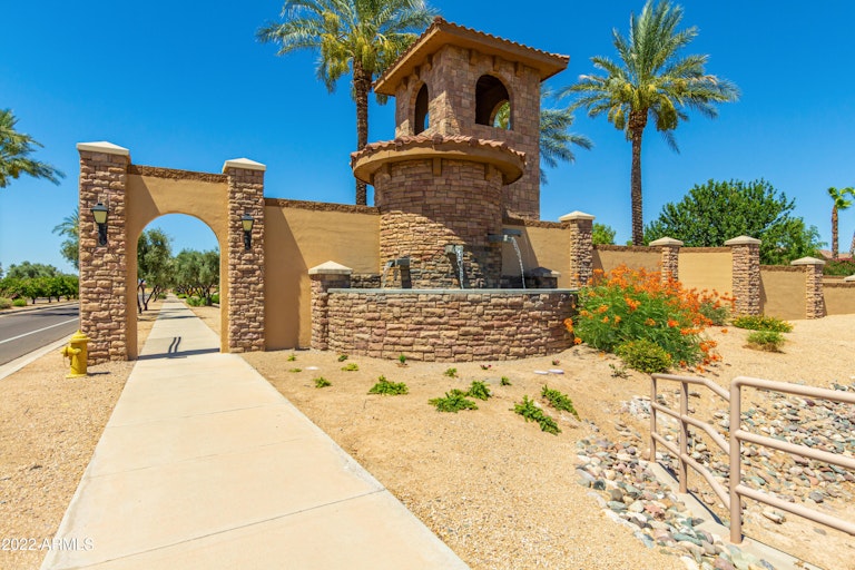 Photo 41 of 41 - 6836 S St Andrews Way, Gilbert, AZ 85298