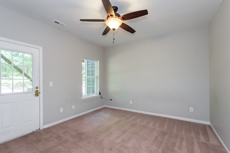 Photo 20 of 26 - 117 Gallent Hedge Trl, Apex, NC 27539