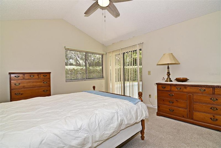 Photo 9 of 22 - 247 S Shadowbay Blvd, Longwood, FL 32779