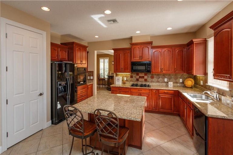 Photo 7 of 23 - 49 Braelock Dr, Ocoee, FL 34761