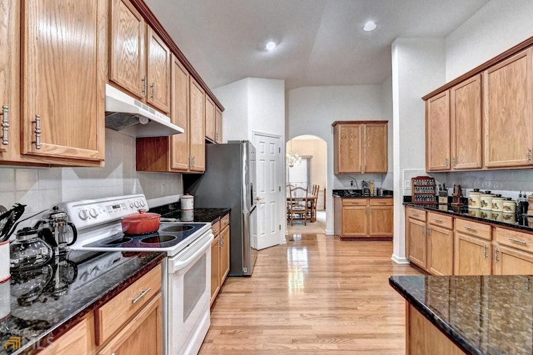 Photo 16 of 56 - 725 Gran Heritage Way, Dacula, GA 30019