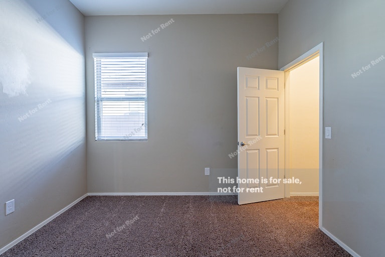 Photo 10 of 15 - 9108 W Spanish Dagger Dr, Marana, AZ 85743