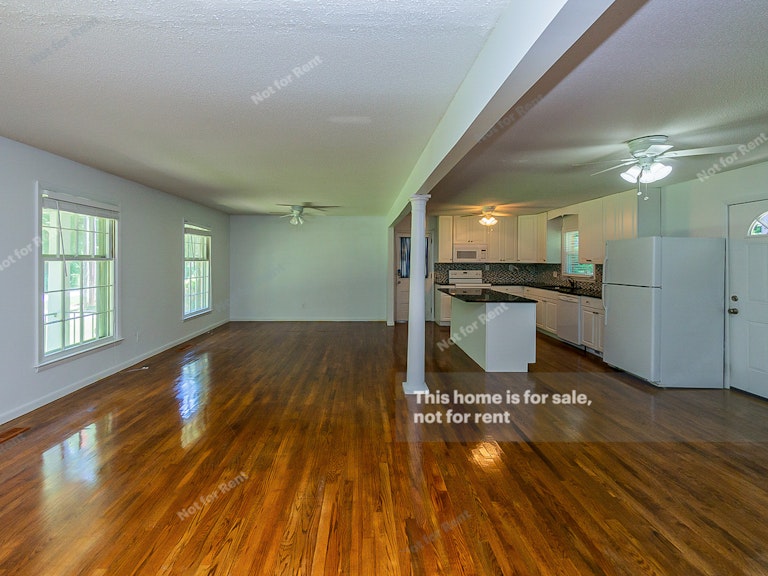 Photo 11 of 22 - 5304 Olive Rd, Raleigh, NC 27606