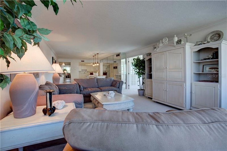 Photo 6 of 22 - 9150 Blind Pass Rd #404, Sarasota, FL 34242