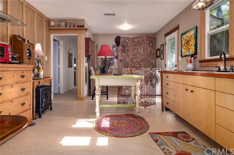 Photo 18 of 38 - 555 W 11th St, Claremont, CA 91711