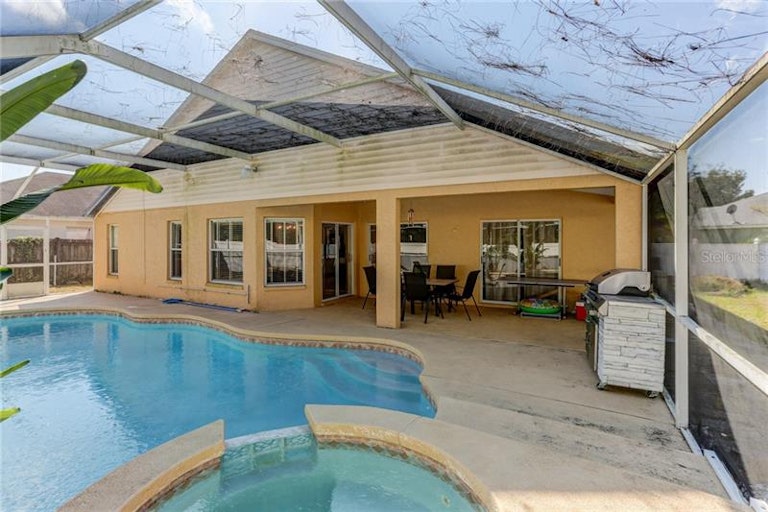 Photo 23 of 25 - 13733 Antler Point Dr, Tampa, FL 33626